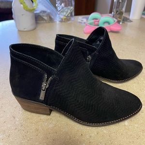 Black suede Lucky booties